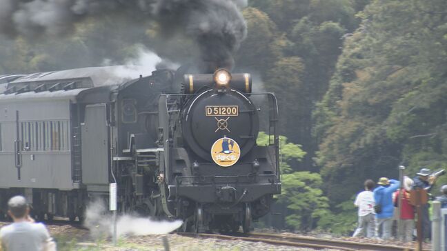 満員の乗客を乗せ出発進行！ＳＬやまぐち号　今シーズンの運行開始|TBS NEWS DIG