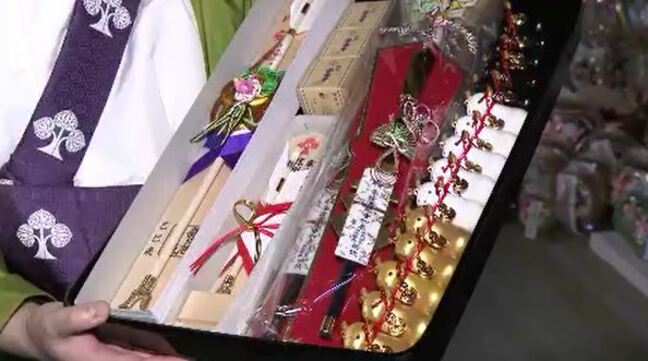 「皆様の心のうちが叶いますように」善光寺で正月の縁起物に祈りを込める開眼法要|TBS NEWS DIG