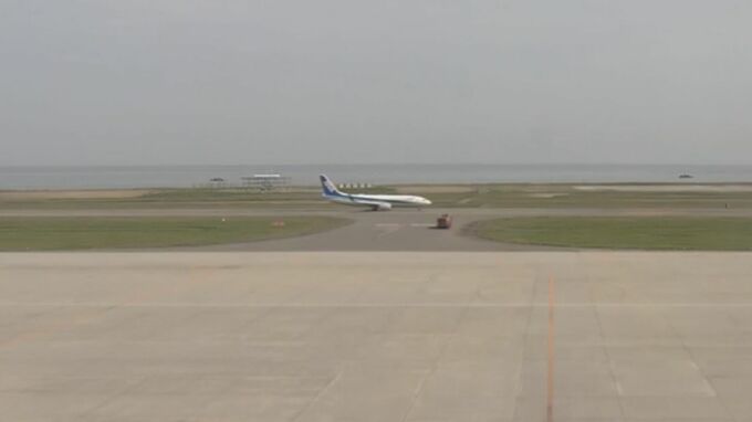 連休初日に引き返し“緊急着陸”のボーイング737　右エンジン『タービンブレード』損傷　新潟空港　|　新潟のニュース・天気｜BSN NEWS｜BSN新潟放送