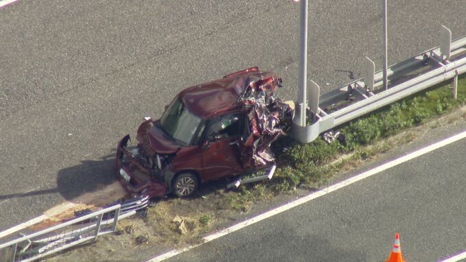 バイパスでトラックが乗用車に追突　乗用車の60代女性が死亡　トラック運転の20代男性もけが　広島　|　RCC NEWS | 広島ニュース | RCC中国放送
