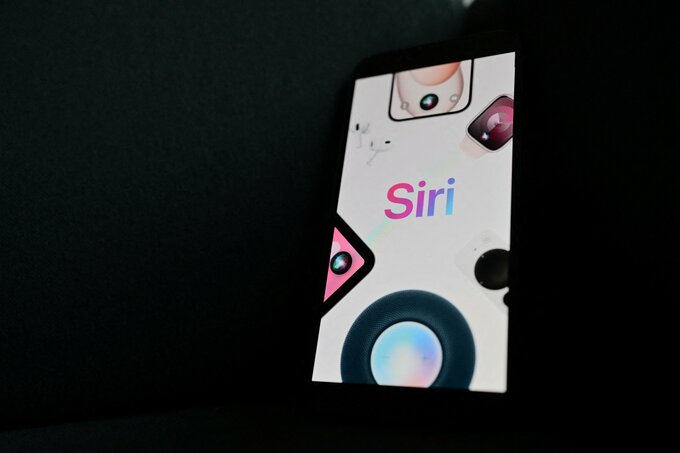 アップルを仏当局が捜査、音声アシスタントSiriとの会話録音を巡り