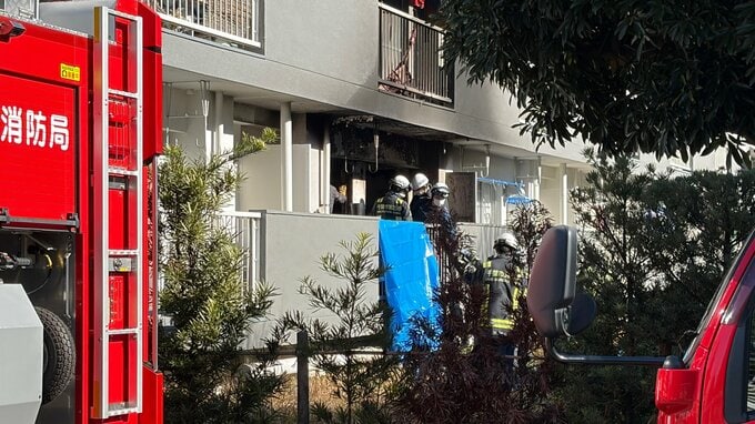 千葉市美浜区の団地で火事　性別不明の1人の遺体が見つかる　この部屋に1人で住む80代の男性か|TBS NEWS DIG