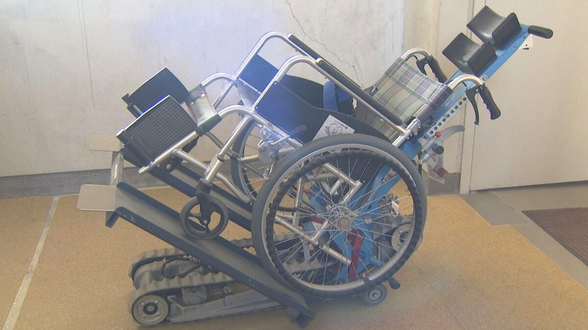 新品を捨ててしまった」 購入価格は160万円 熊本市内の中学校で車いす