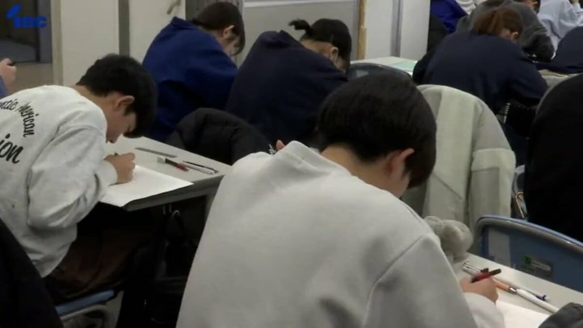 正月休み返上で猛勉強 年末年始の特別講座「超克特訓」 岩手・盛岡市