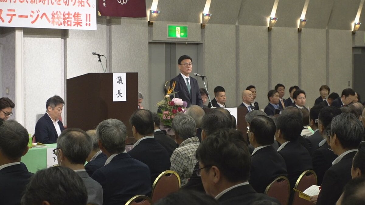 自民党山梨県連大会　来年の知事選や統一地方選に向け結束確認　組織改革と党勢拡大を進める方針