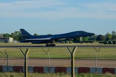 米国防総省、英空軍基地から爆撃機を撤収－基地狙ったテロ未遂の疑い| TBS CROSS DIG with Bloomberg