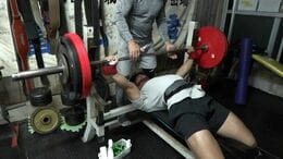 体重の2倍以上165キロ持ち上げ　徳之島の高校生がパワーリフティング日本一　きっかけは野球のため　鹿児島|TBS NEWS DIG