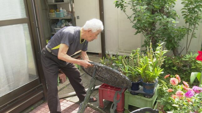 「ここに出るのは想定外」クマが小学校グラウンドや民家裏に出没 石川県内のクマ目撃件数は統計開始以降2番目の多さに|TBS NEWS DIG