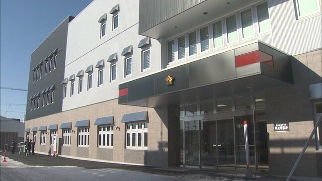 未明の路上で衣服を身に着けず大声で叫ぶ30代女性、警察官に取り押さえられると意識失い、約6時間後に死亡「対応は適切か調査」帯広警察署|TBS NEWS DIG