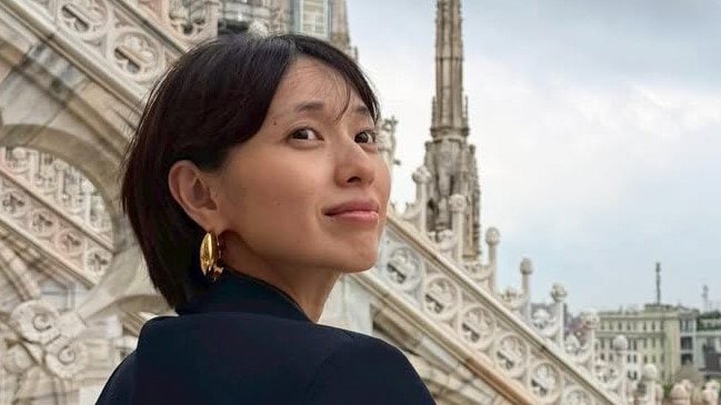 【戸田恵梨香】イタリア・ミラノでのオフショット公開　歴史的建造物を堪能し「カラスミチェック」も|TBS NEWS DIG