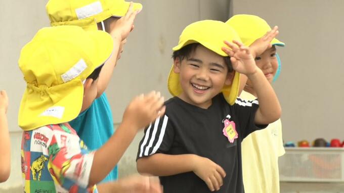 交通安全来いこい　園児らがこいのぼり掲揚|TBS NEWS DIG