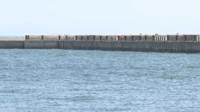 「死体のようなものが浮いている」深夜に釣り人が通報　岸壁近くの海で高齢とみられる女性の遺体を発見　北九州市若松区|TBS NEWS DIG