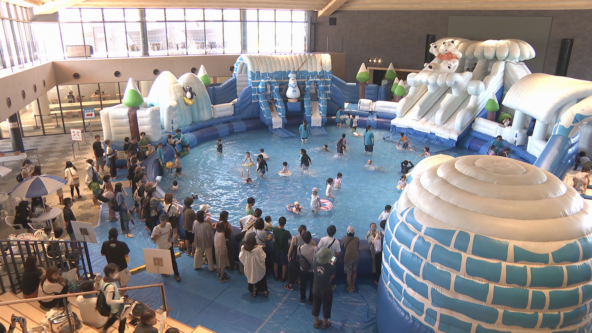 期間限定の水遊びスポット 湯田温泉に「こんこんウォーターパーク