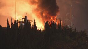 千葉・市原市の工場地帯で火災 化学工場から出火 約4時間で火はほぼ消し止められる|TBS NEWS DIG