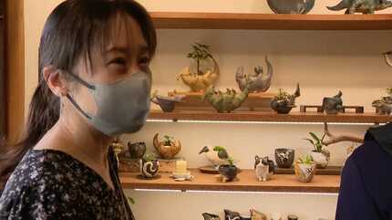 シーラカンスのカップやカエルの一輪挿し 400年の歴史誇る「上野焼