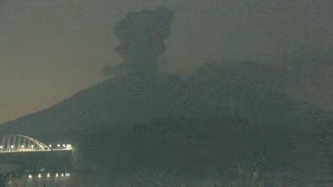 桜島で爆発 噴煙1200m 噴石が9合目まで飛散【8日9日の降灰予報】鹿児島・宮崎|TBS NEWS DIG