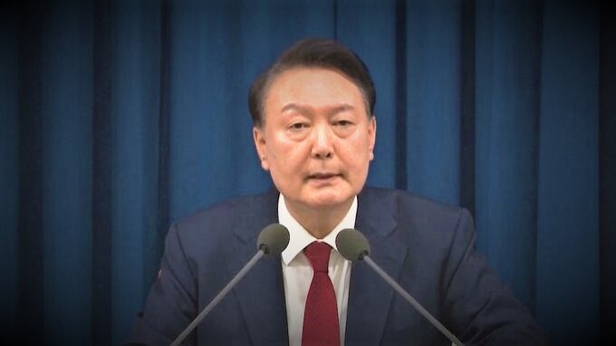 ｢情｣に揺さぶられる政治の行方…韓国・ユン大統領の弾劾訴追案可決、混乱長期化の可能性も
