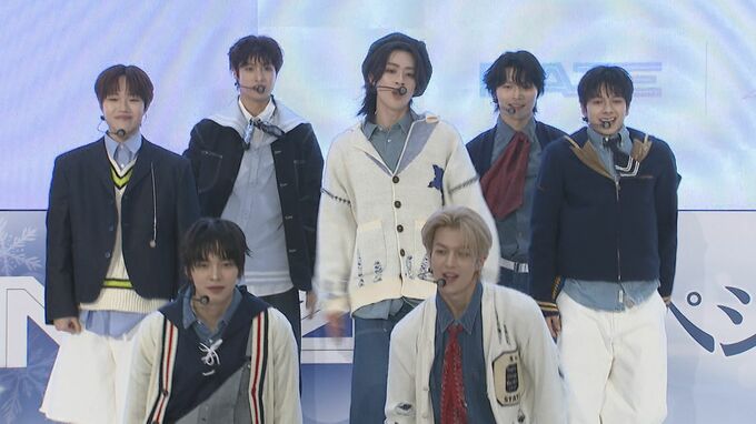 【 NAZE（ネイズ）】越谷・イオンレイクタウンでスペシャルライブ　“KPOP版スポ根ドラマ”の出演アピール|TBS NEWS DIG