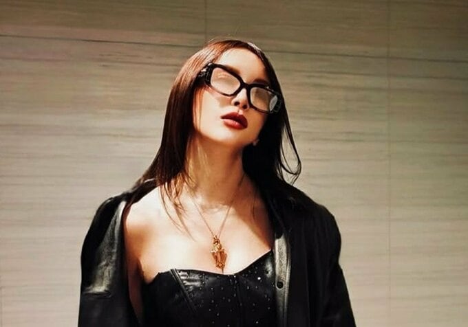 【 浜崎あゆみ 】　レディー・ガガ来日公演に感銘　「全ての人がたったひとつの事に全力で向かう姿が沁みました」　黒レザーの〝ガガ様スタイル〟で参戦報告|TBS NEWS DIG