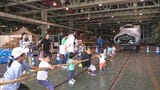 ドクターイエローと写真撮影も 新幹線の車両基地公開で鉄道ファン歓喜|TBS NEWS DIG
