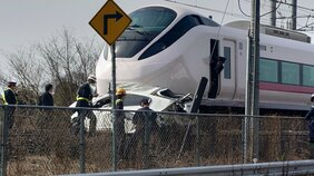 水戸市の内原駅で踏切事故　JR常磐線の土浦駅と勝田駅間の上下線で運転見合わせ　再開見込み立たず|TBS NEWS DIG