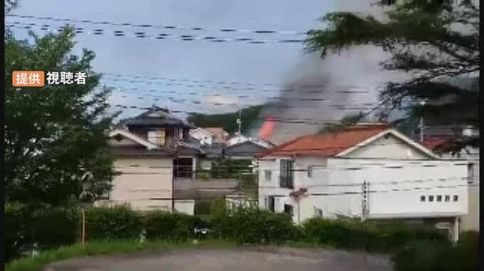 【速報】住宅密集地で民家火災　延焼中　島根・江津市　|　BSSニュース | BSS山陰放送