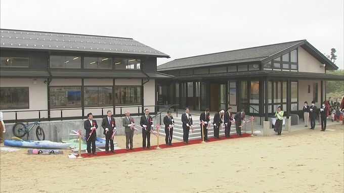 ファットバイクにサンドボード　鳥取砂丘をアクティブに楽しもう！　西側エリアの新たな拠点誕生 　鳥取県・鳥取市　|　BSSニュース | BSS山陰放送