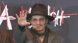 【 ジョニー・デップ 】日本滞在中もホテルで絵を描き「心配しないで、ちゃんとシャワー浴びてきた」「ちゃんときれいだよ!」|TBS NEWS DIG