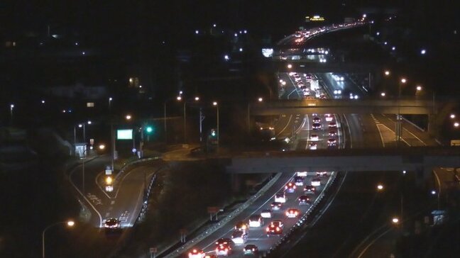 年末年始の最大9連休最終日 中央道上りで12キロの渋滞(4日午後5時半現在)|TBS NEWS DIG