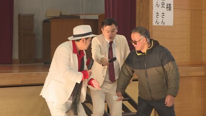3月に公演開く“九州新喜劇”メンバーが共演生徒の高校を訪問「一緒に盛り上げよう」|TBS NEWS DIG