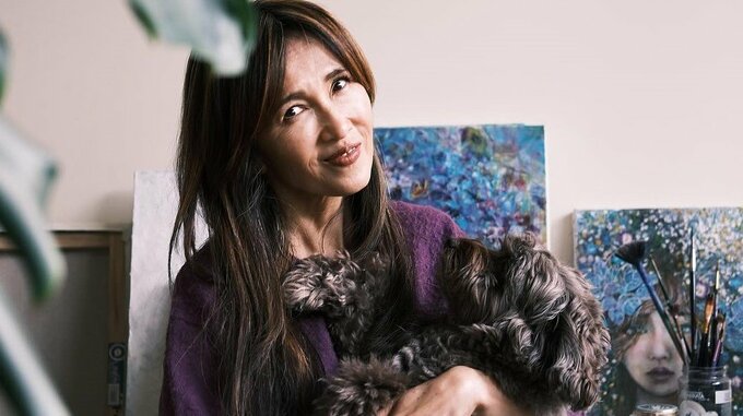 【 工藤静香 】 「絵を描くと　むーしゃんが来てくれる」　自宅アトリエでの愛犬との幸せなひととき|TBS NEWS DIG