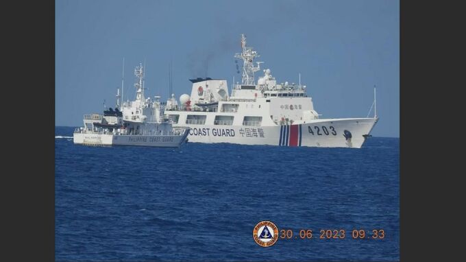 南シナ海で中国船が“接近・進路妨害”　フィリピン沿岸警備隊が非難「非常に危険」|TBS NEWS DIG