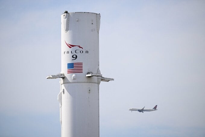 スペースX、ファルコン9の民間受注停止－スターシップ移行に大勝負