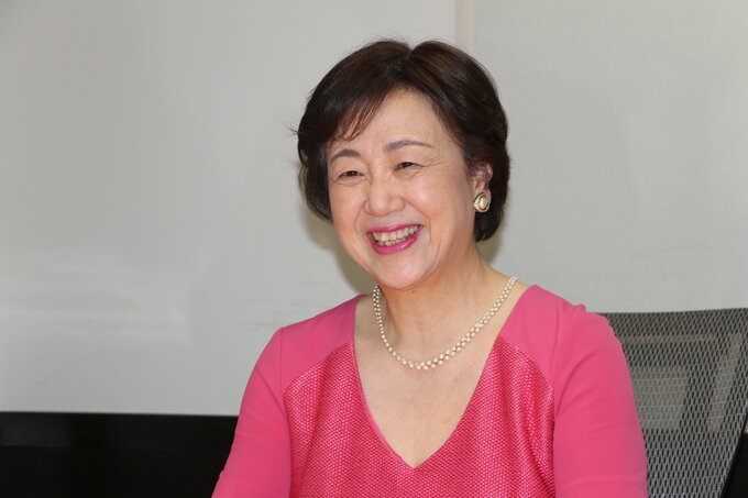 ラジオ番組「山野秀子のちいさなパティオ」が放送1500回　1994年のスタートから美しい日本語で憩いのひとときを届け続ける･･･　|　RCC NEWS | 広島ニュース | RCC中国放送