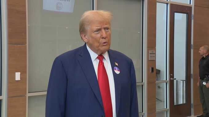 トランプ前大統領が量刑言い渡しの延期要請 不倫口止め事件で