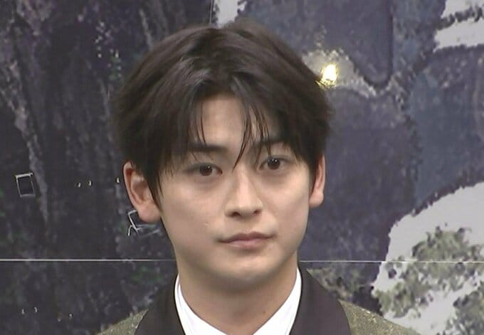 【 高橋文哉 】　東野圭吾・初のアニメーション作品で主演　「すごくドキドキした自分もいて、そんな中経験の少ない僕を選んでくれて、すっごくうれしいです」|TBS NEWS DIG