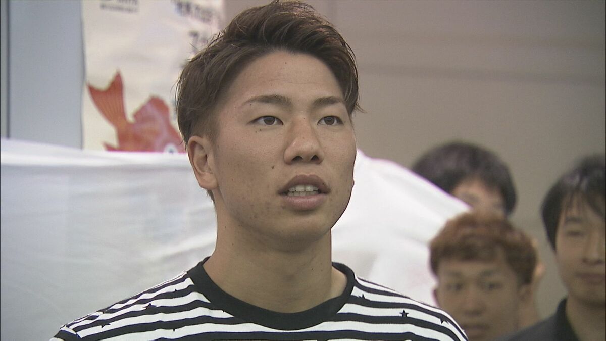 J1】広島に元日本代表FW浅野拓磨が完全移籍!森保監督のもと J1】広島に元日本代表FW浅野拓磨が完全移籍!森保監督のもと