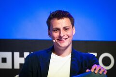 虹彩で本人確認、全米で本格始動－アルトマン氏らのスタートアップ| TBS CROSS DIG with Bloomberg