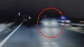 「本当に恐怖だった」中央道の逆走事故　すれ違った車のドラレコに映像　逆走は少なくとも7km以上か　|TBS NEWS DIG