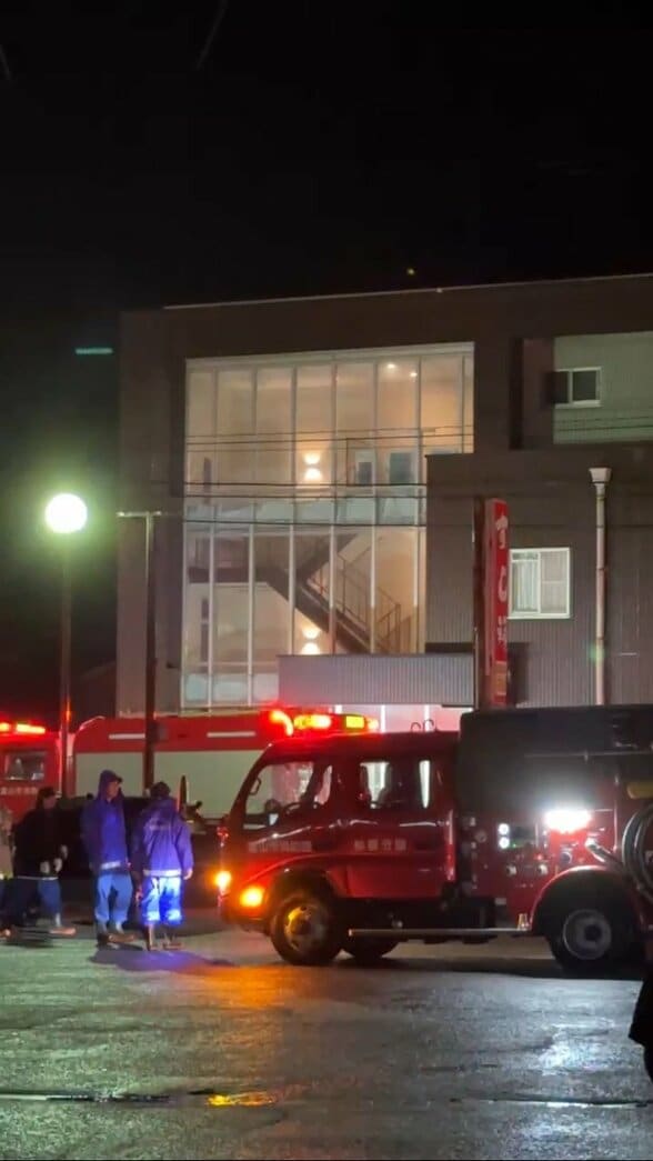富山市八尾町の火災　午後8時半に消し止められる　1人救急搬送の情報も　富山　|　富山のニュース｜天気・防災｜チューリップテレビ
