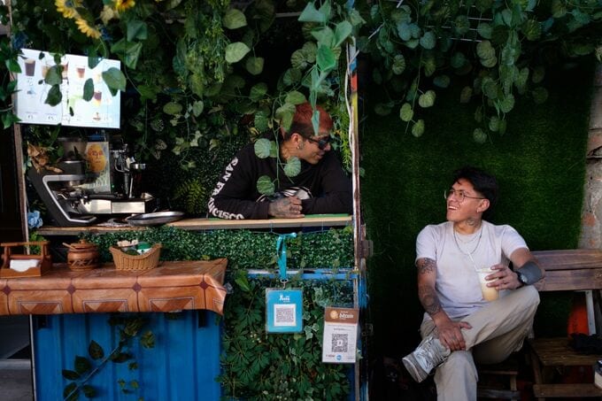 仮想通貨で支払い、インフレ高騰ボリビアで日常風景に－実需が後押し