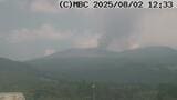 新燃岳 連続噴火続く 噴煙の高さ1200メートル 降灰は南東方向へ【きょう2日(土)〜あす3日(日)朝の降灰予想】鹿児島・宮崎|TBS NEWS DIG