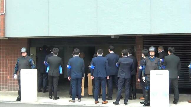 小桜一家本部に家宅捜索 傘下組織幹部の男(79)逮捕・送検 知人男性脅迫した疑い 鹿児島|TBS NEWS DIG