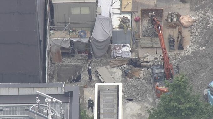 男性作業員（55）の首に鉄筋が刺さる 鉄筋は上から落下か 東京・中央区の工事現場で男性はその後死亡　警視庁|TBS NEWS DIG