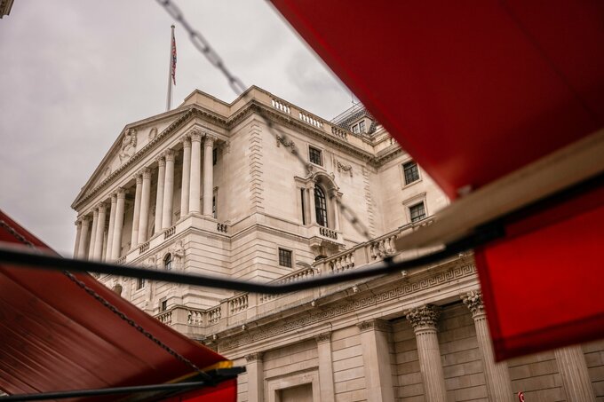 英中銀の保有国債売却に堅調な需要、量的引き締めの休止求める声も