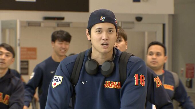 侍ジャパンが決戦の地・マイアミに到着！大谷翔平はチェコ代表のキャップ姿で現る 【準決勝は日本時間21日】|TBS NEWS DIG