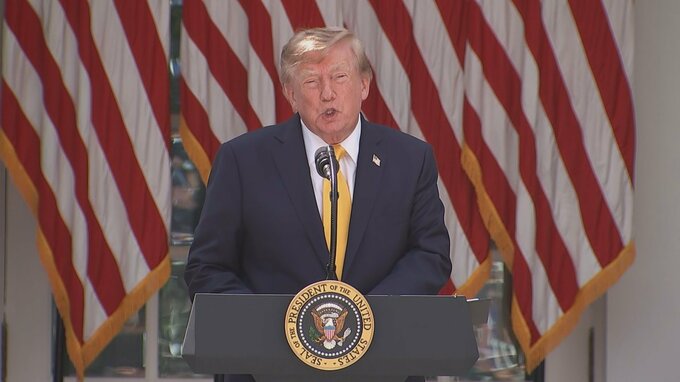 トランプ大統領　CIA長官のロシア訪問を認める 「半ば定期的な訪問」 警告が目的との見方を否定