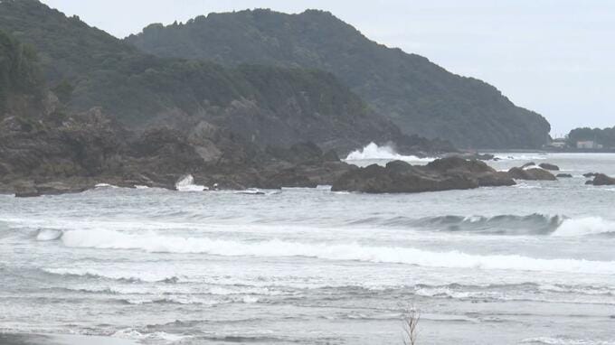 流された母を助けに向かい…18歳大学生を遺体で発見　父と一緒に助けに行き行方不明に→2日後に50m沖で見つかる【高知・東洋町】　|　高知のニュース・天気｜KUTV NEWS | KUTVテレビ高知