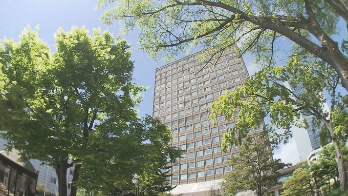 札幌市の50代男性職員が女性のスカート内を盗撮し停職6か月「性的欲求を抑えられなかった」2017年から十数回繰り返したと説明…処分受け「責任を取る」と依願退職　|　北海道のニュース｜HBC北海道放送