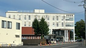 刺し傷のある意識不明男性が病院に 運び込んだ男性数人立ち去る 事件の可能性も 茨城・結城市|TBS NEWS DIG